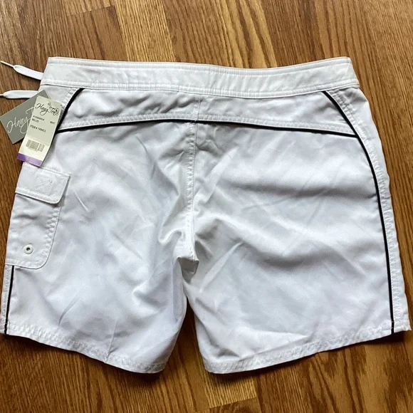 Hang Ten Men's White Board Shorts
NWT - Picture 8 of 14